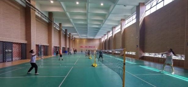 中华传统文化学院分工会举行“羽动青春”羽毛球友谊赛